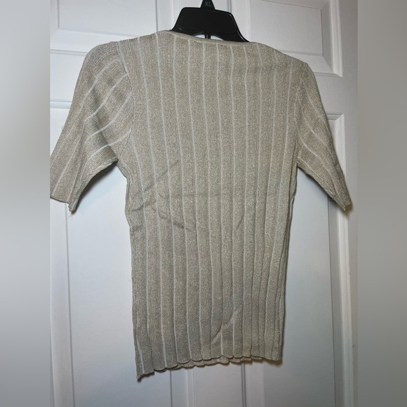 T TAHARI Womans Metallic Ribbed Short Sleeve Sweater Small P Gold Silver Shimmer - Picture 5 of 10